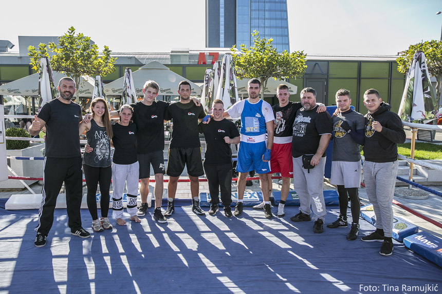 boks-javni-sparing-ljubljana-btc